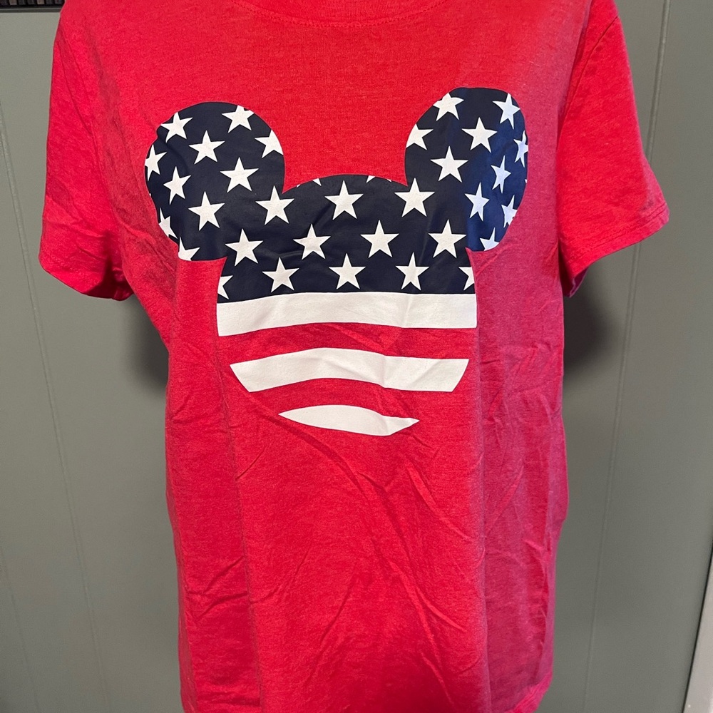 Disney Women’s Mickey Mouse Red White Blue Short Sleeve Shirt Size Large Patriot